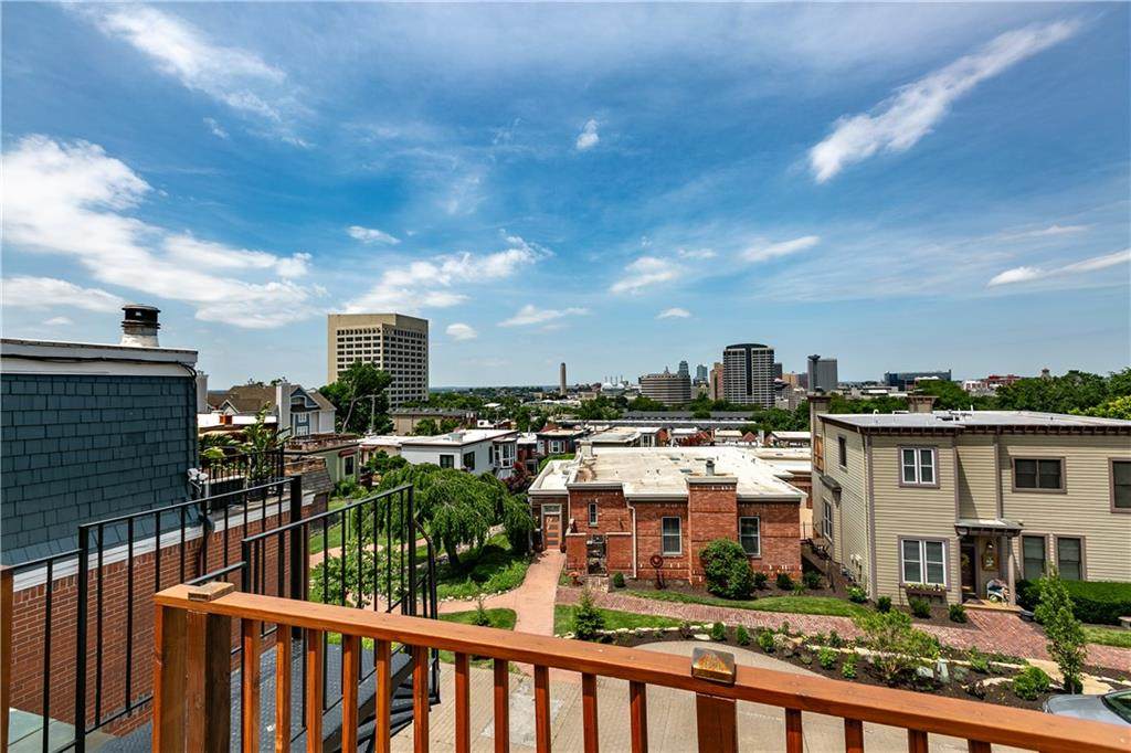 110 30th Street - Photo 1