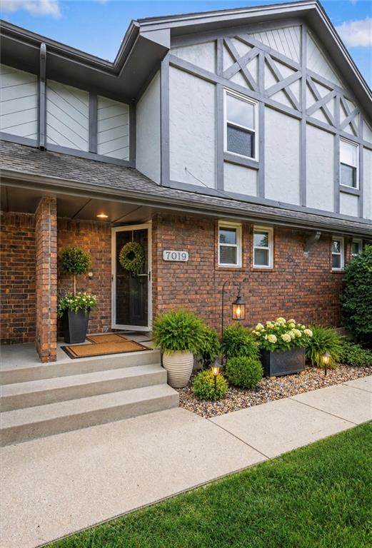 7019 Fisk Court - Photo 1