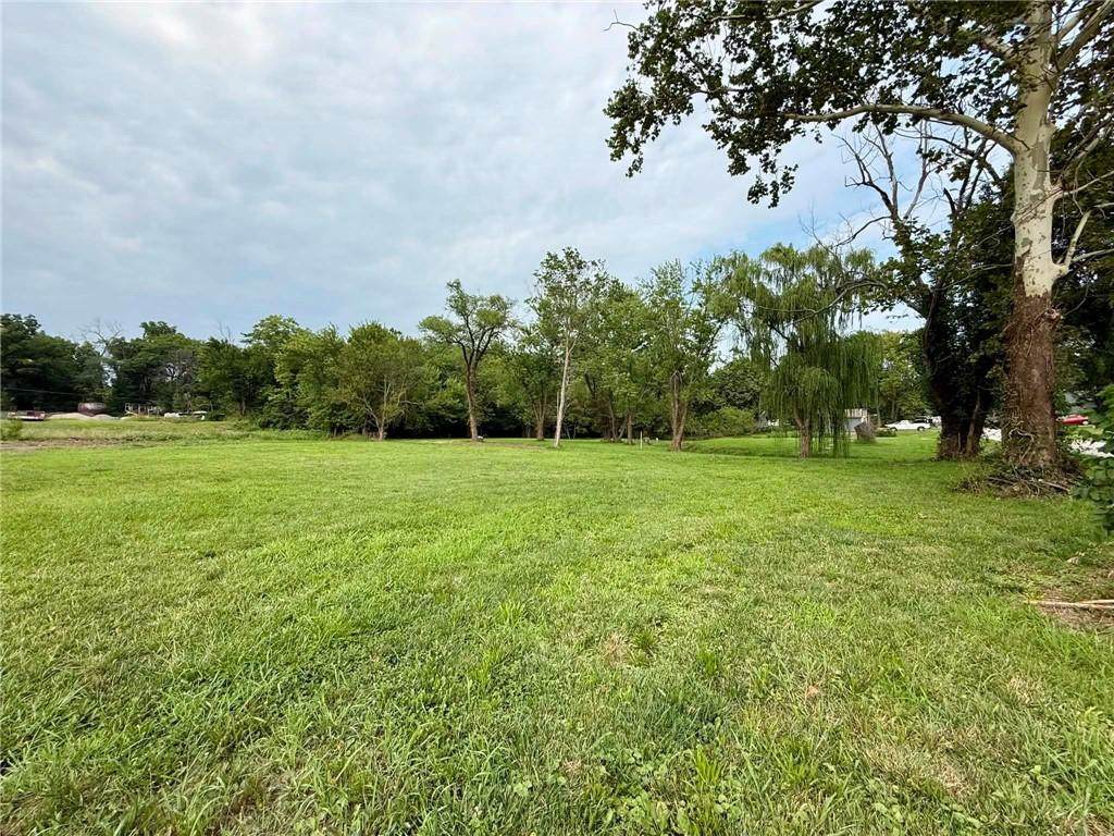 108 & 204 Cynthia Street - Photo 1