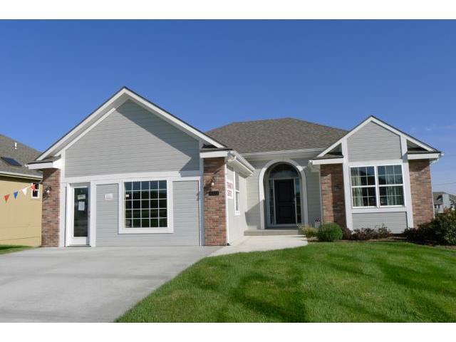 4312 71st Terrace - Photo 1