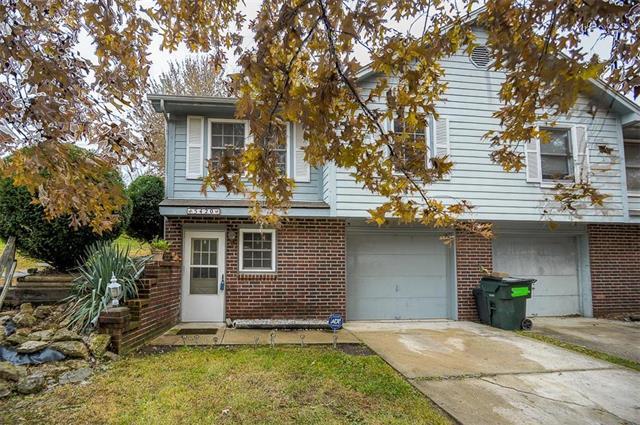 5420 Oxford Avenue - Photo 1