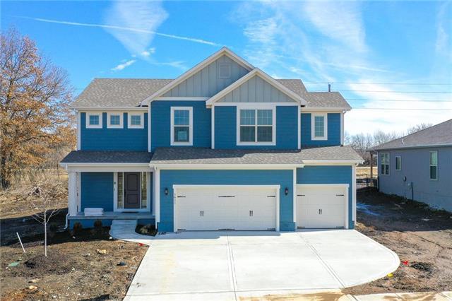 1611 Grandshire Drive - Photo 1