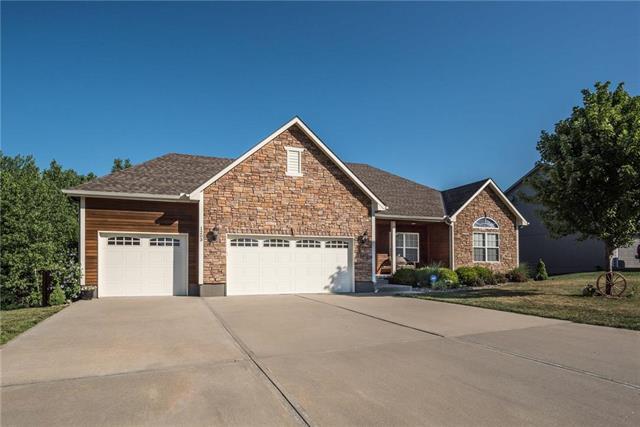 1203 Ridge Tree Lane - Photo 1