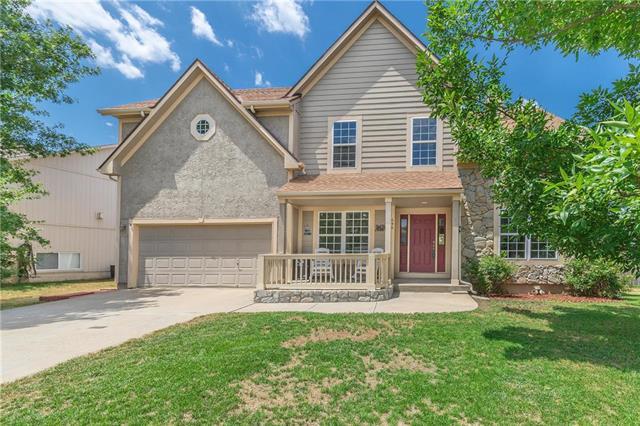 648 Walnut Street - Photo 1