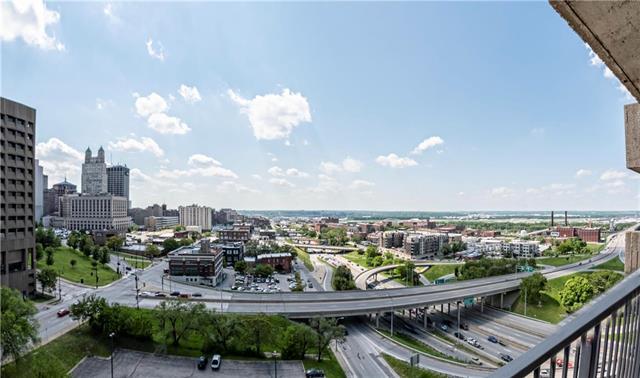 600 Admiral Boulevard - Photo 1