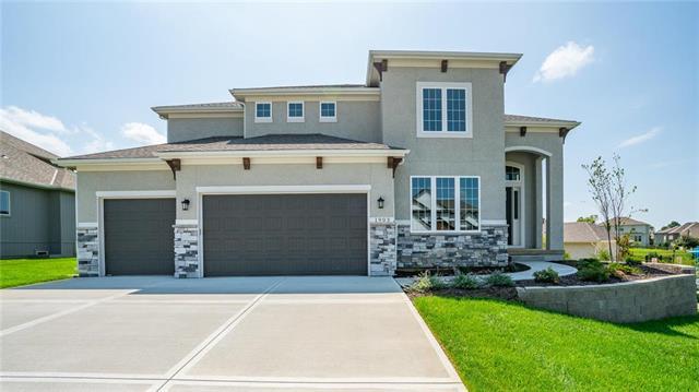 1903 Parks Summit Boulevard - Photo 1