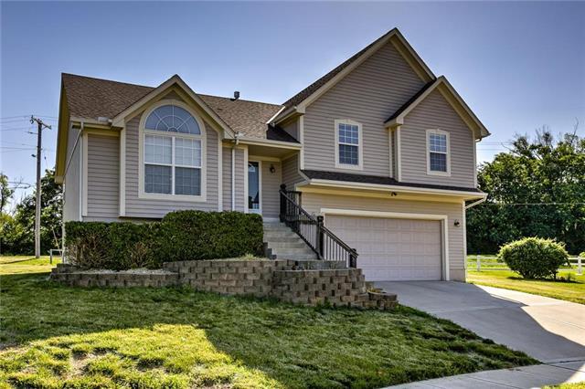 608 Fairway Road - Photo 1