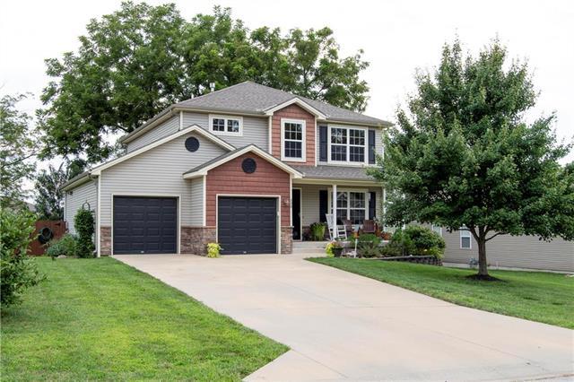 800 Hollis Avenue - Photo 1