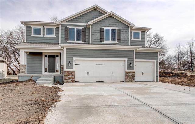 2923 Arbor Tree Drive - Photo 1