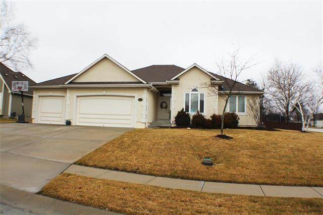 4229 Duck Pond Drive - Photo 1