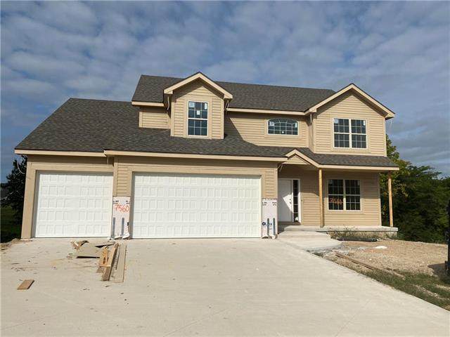 7560 Moore Drive - Photo 1