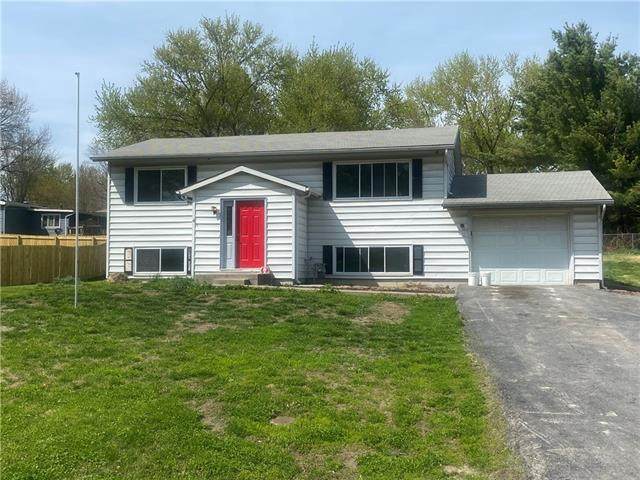 610 Valley Drive - Photo 1