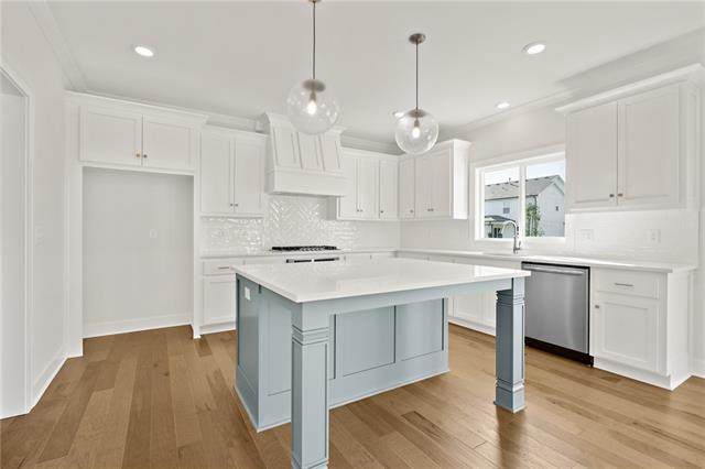 140 Riley Street - Photo 1