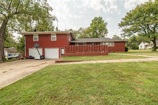 703 Vine Street - Photo 1