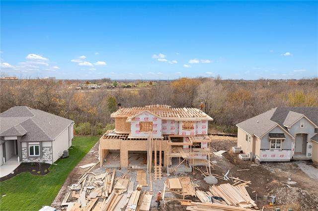 9254 Carbondale Street - Photo 1