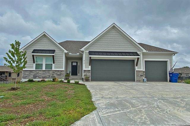 812 Solomon Drive - Photo 1