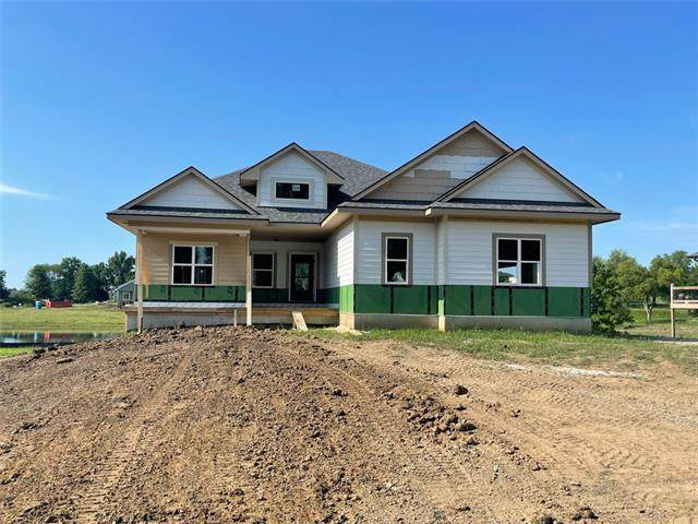1516 Country Club Drive - Photo 1