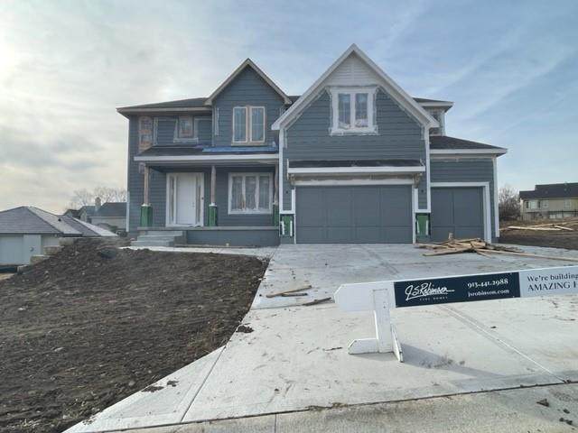 7112 Richards Drive - Photo 1