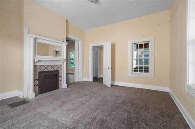 842 Sandusky Avenue - Photo 1