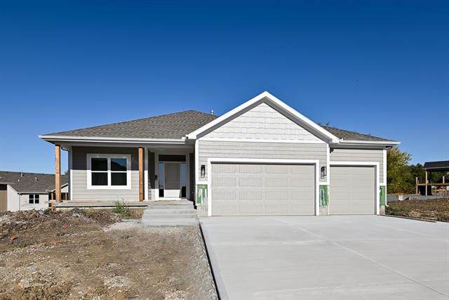 1814 162nd Terrace - Photo 1