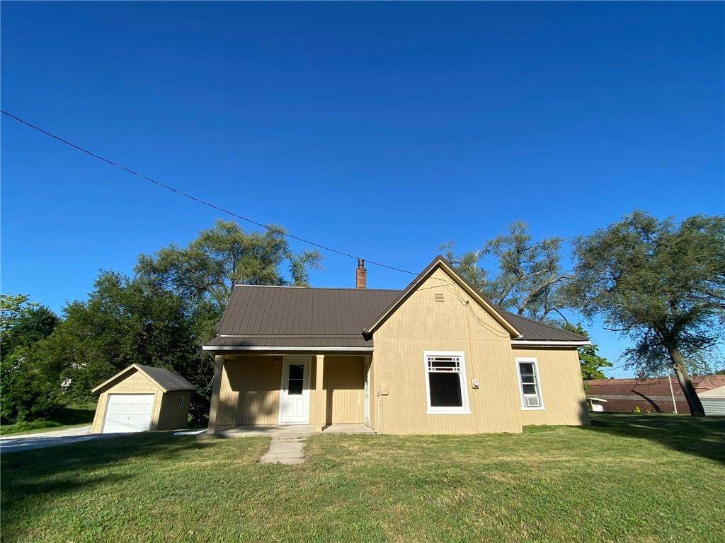 400 Grant Street - Photo 1