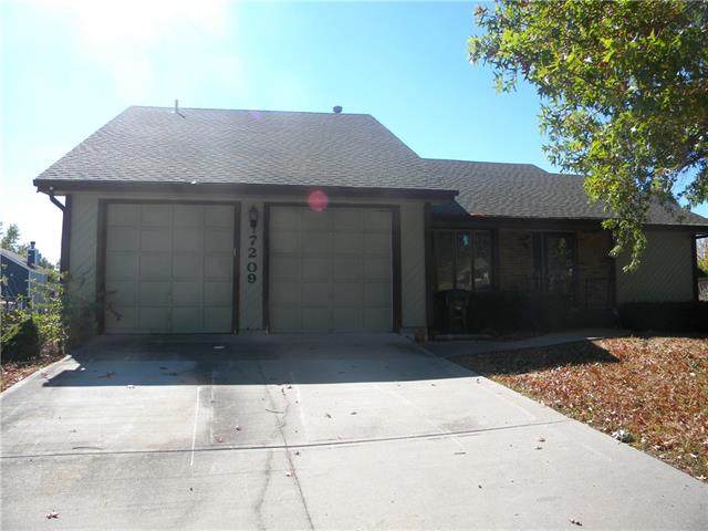 7209 133rd Terrace - Photo 1