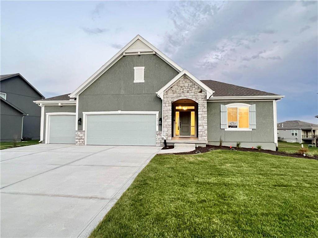 18913 Ocheltree Street - Photo 1