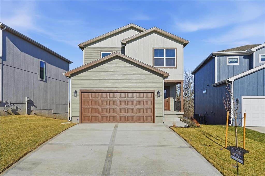 706 Glenn Circle - Photo 1