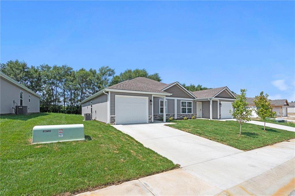 3901 93rd Street - Photo 1