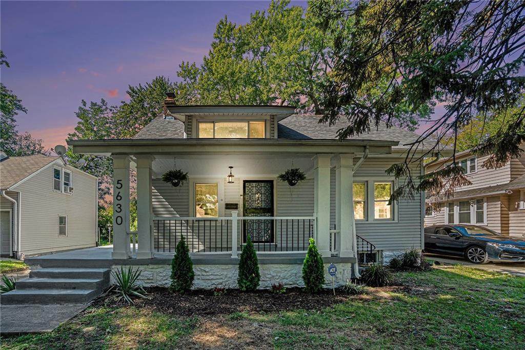 5630 Woodland Avenue - Photo 1