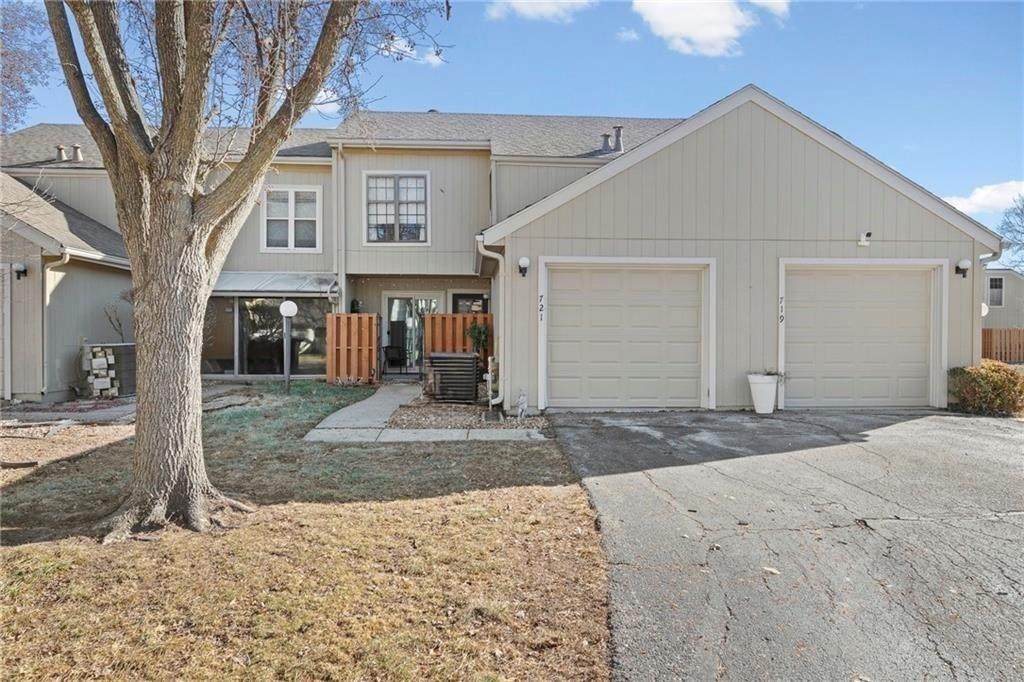 721 121st Street - Photo 1