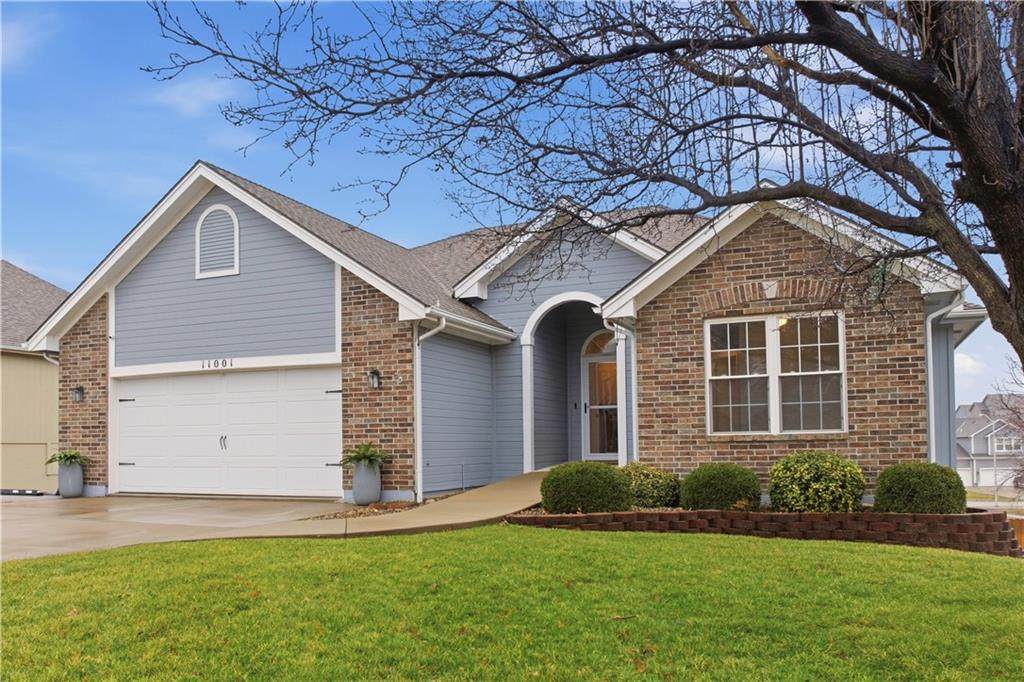 11001 Laurel Avenue - Photo 1