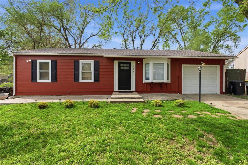 838 83rd Terrace - Photo 1