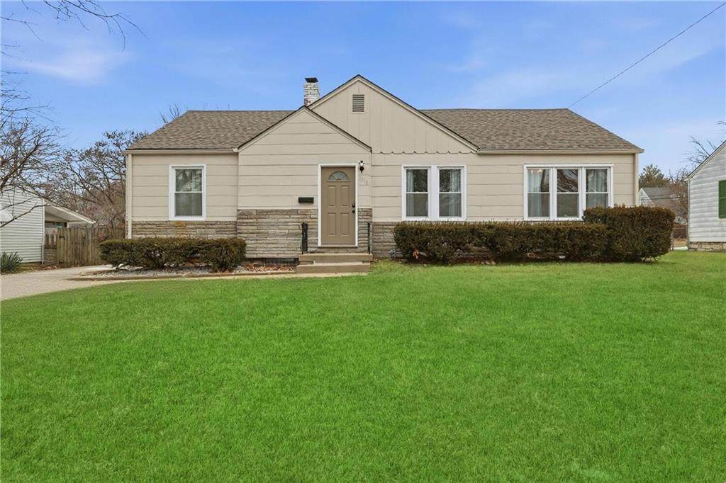 1316 29th Terrace - Photo 1