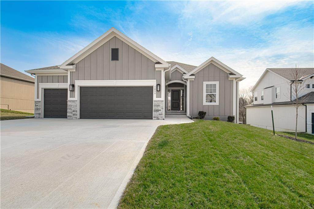 1059 Fir Lane - Photo 1