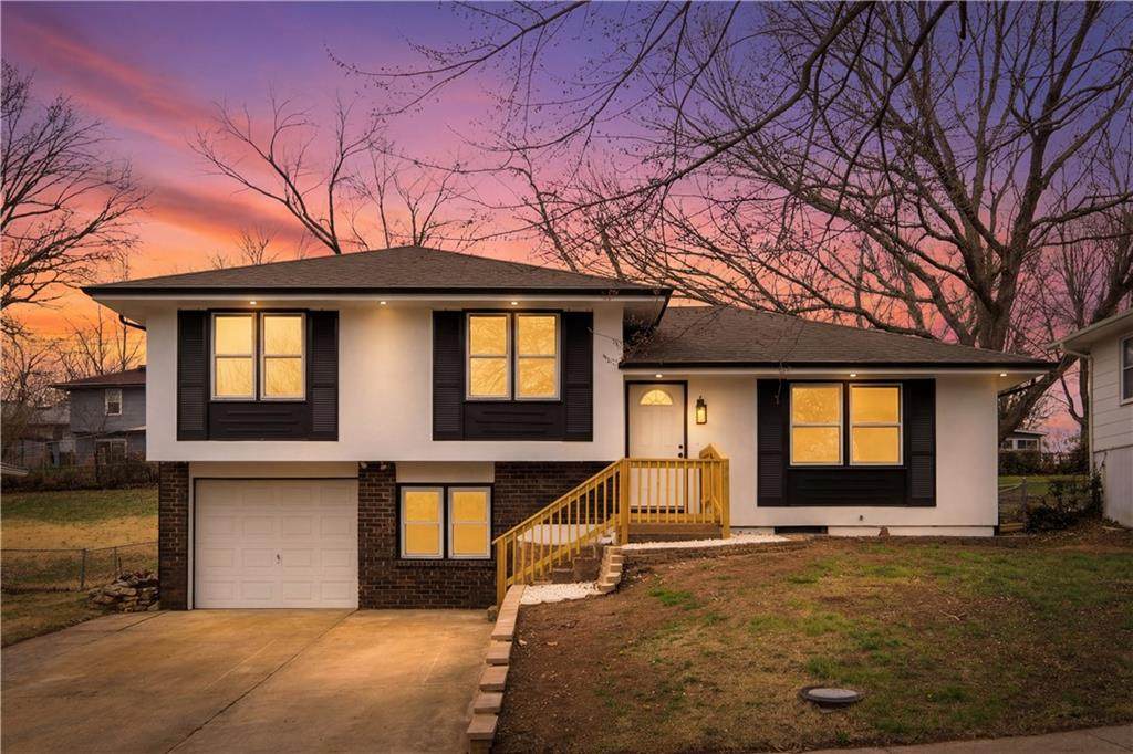 11608 Greenwood Road - Photo 1
