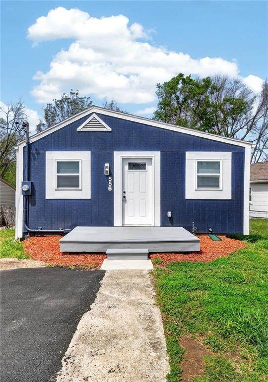 556 Carlisle Drive - Photo 1