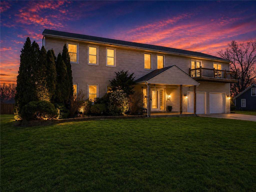 5239 Catalina Street - Photo 1