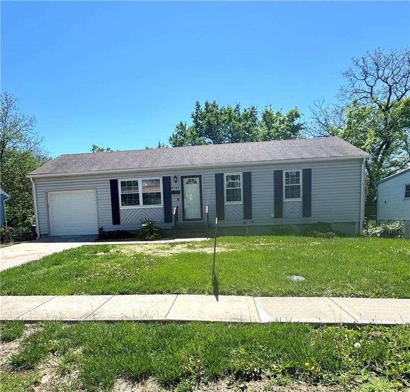 3707 107 Terrace - Photo 1
