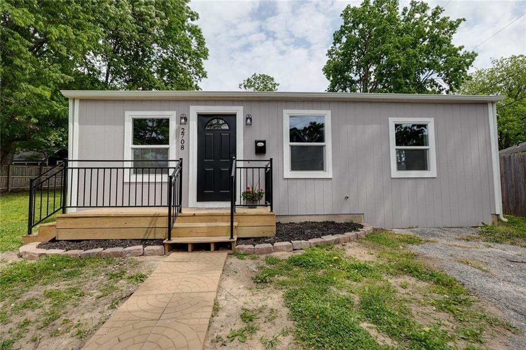 2708 Windsor Avenue - Photo 1