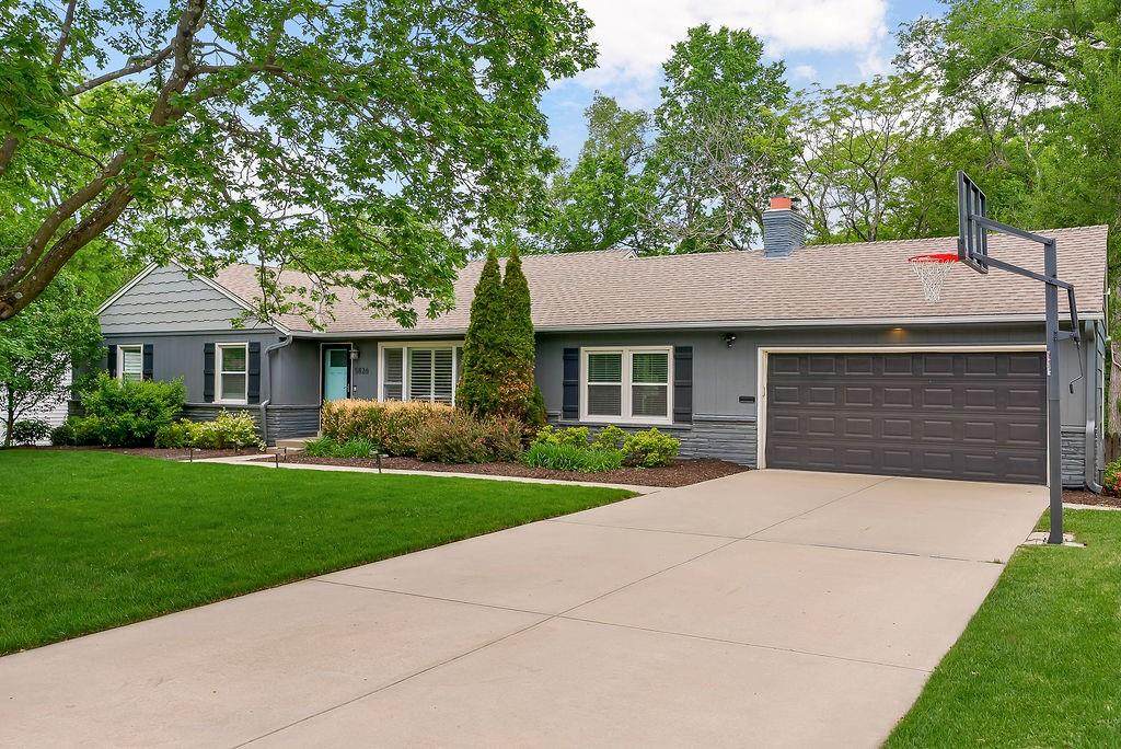 5826 Fontana Drive - Photo 1