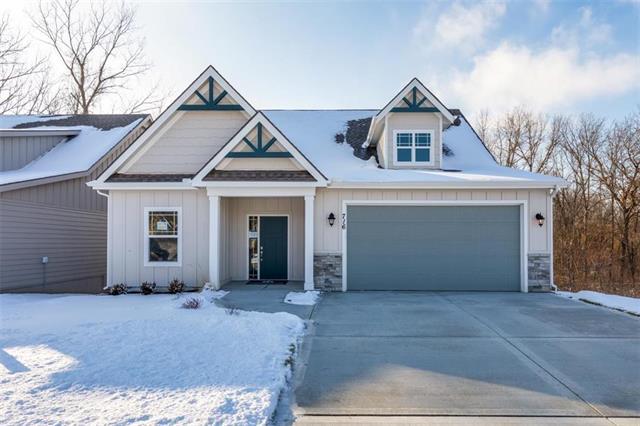 716 Riverwood Drive - Photo 1