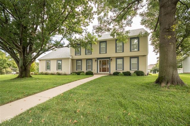 1701 Ash Street - Photo 1