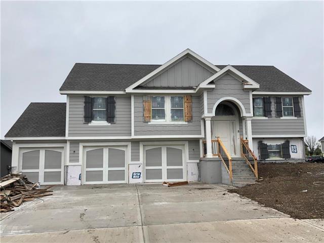 908 Cottonwood Street - Photo 1