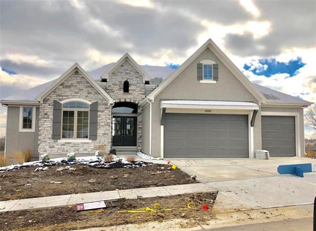 12823 172 Terrace - Photo 1