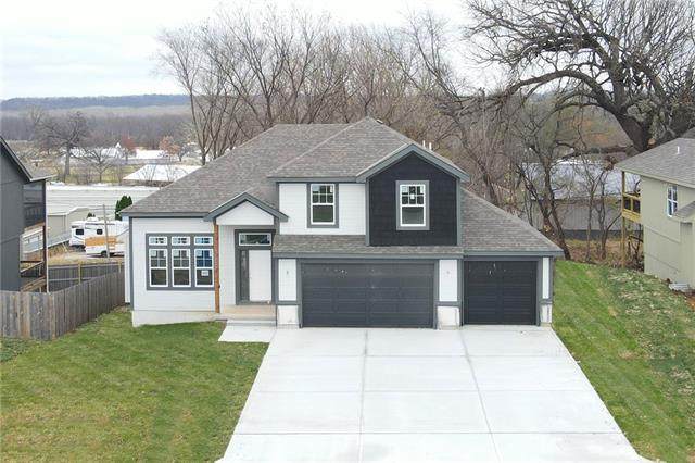 316 Fairview Circle - Photo 1