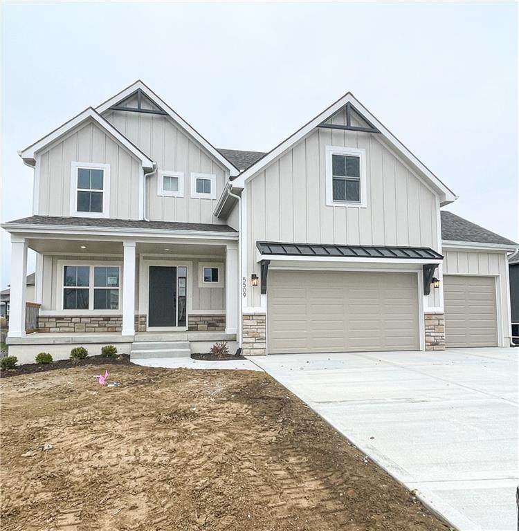 5509 96th Street - Photo 1