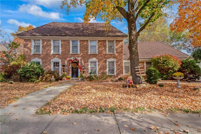 521 Camelot Drive - Photo 1