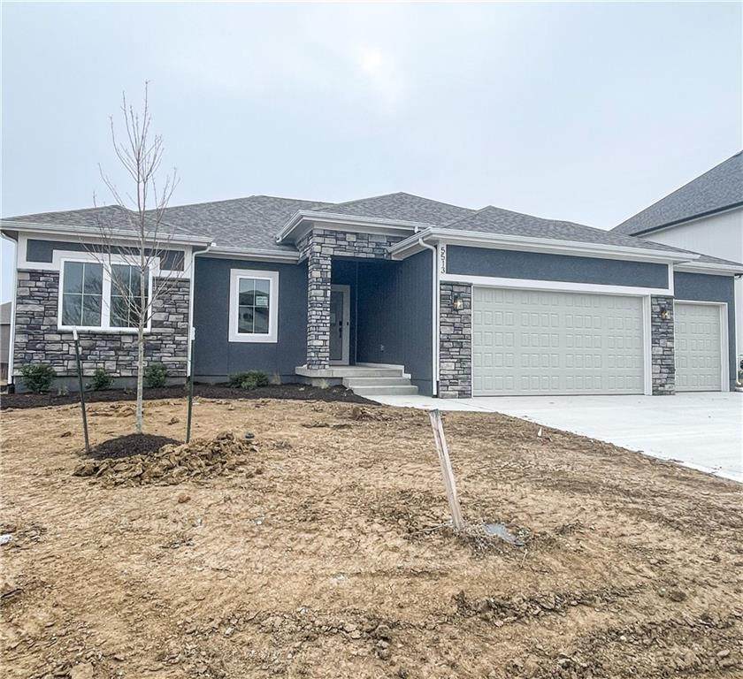 5513 96th Street - Photo 1