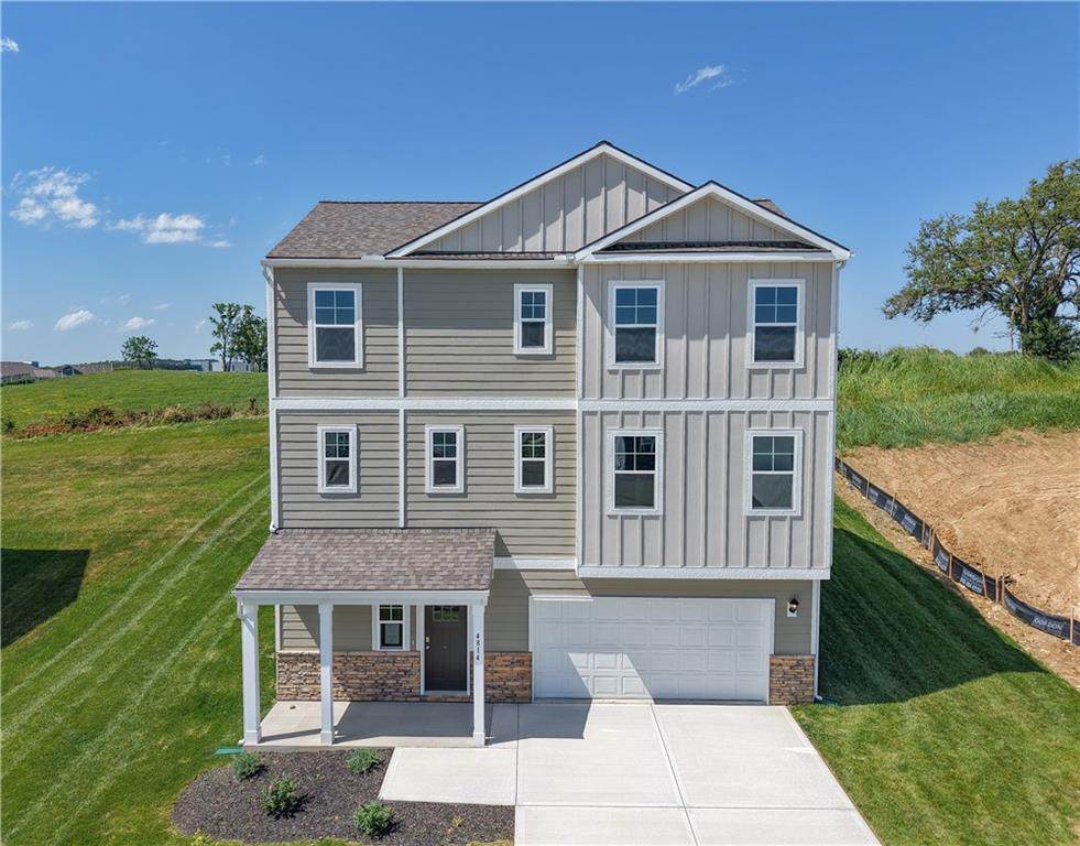 4814 141st Street - Photo 1